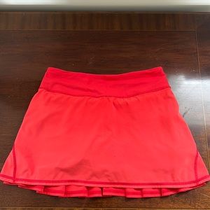 Red lululemon skirt